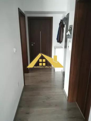 apartament-3-camere2-balcoanedresingloc-parcare-propriu-1